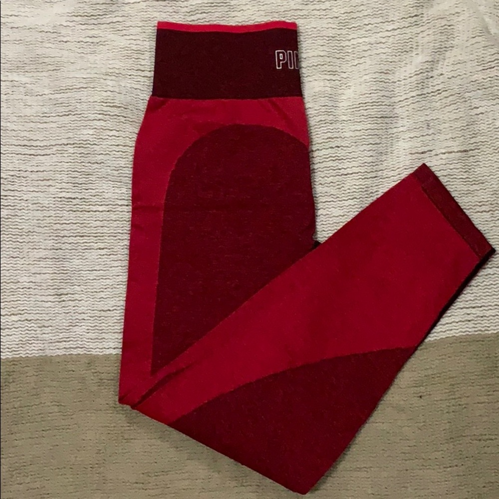 VS Pink Seamless Workout Leggings